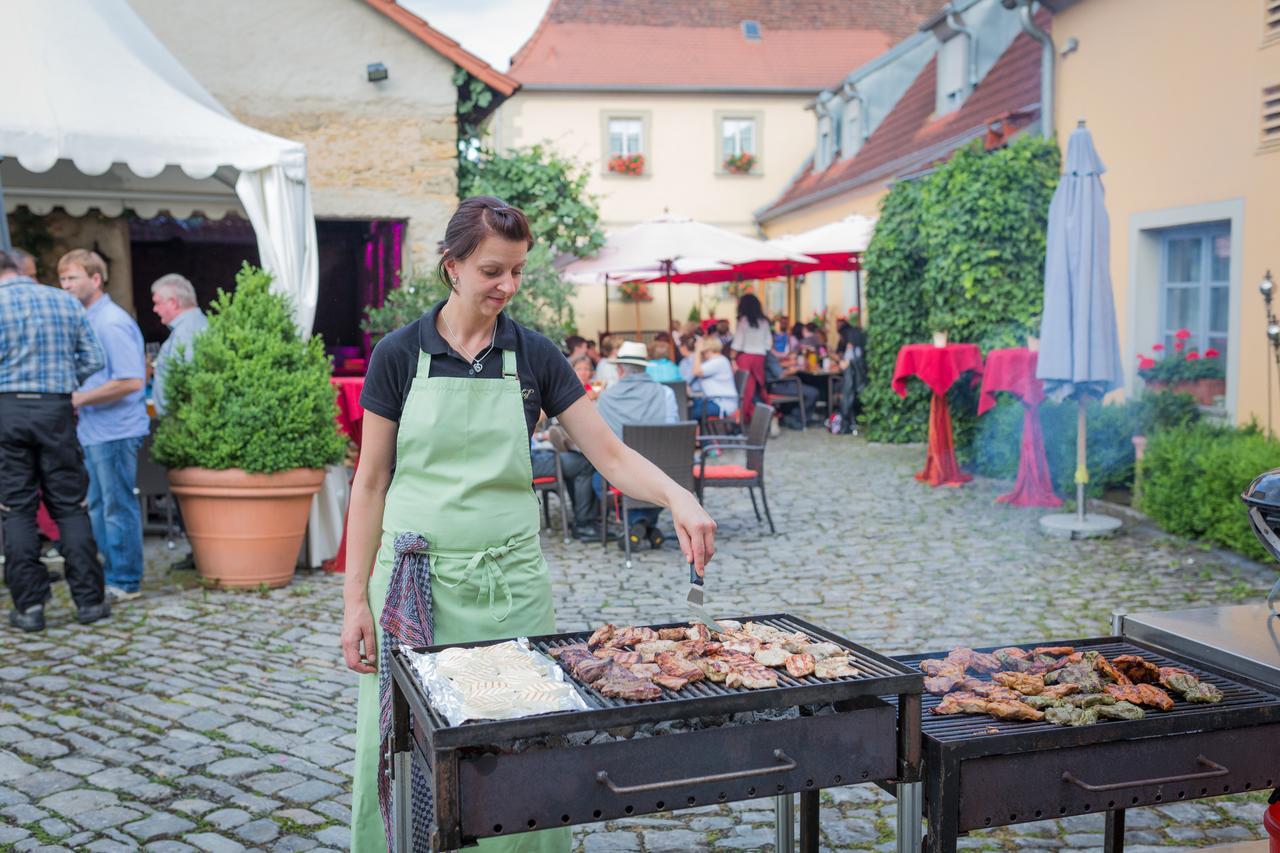 Der Patrizierhof - Weingut Gasthof Hotel - Familie Grebner Grosslangheim Exteriör bild